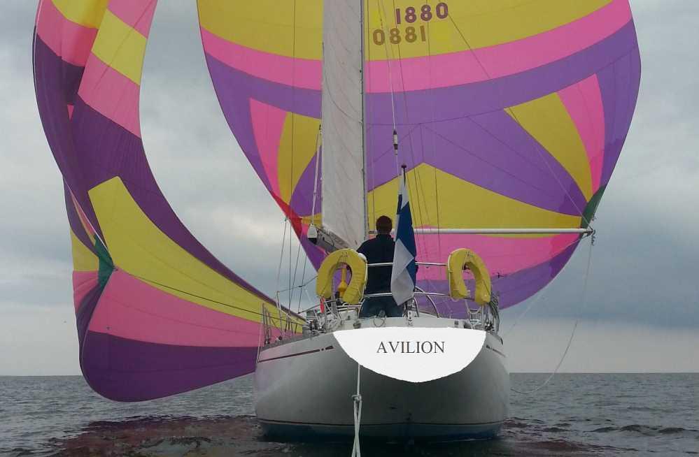 Avilion, Swan 43