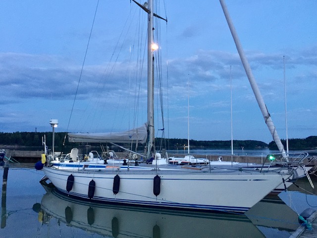 CAID, Swan 431