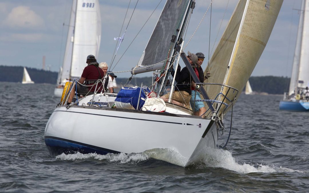 Tarantella II, Swan 37